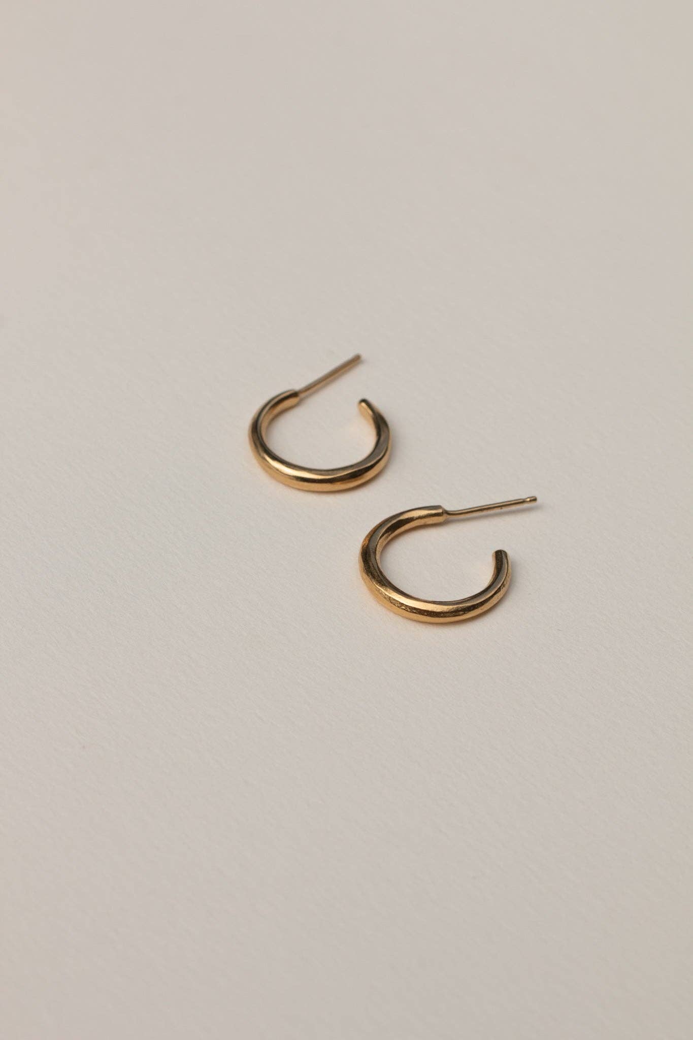 Nayo Hoops (Sm / Lg)