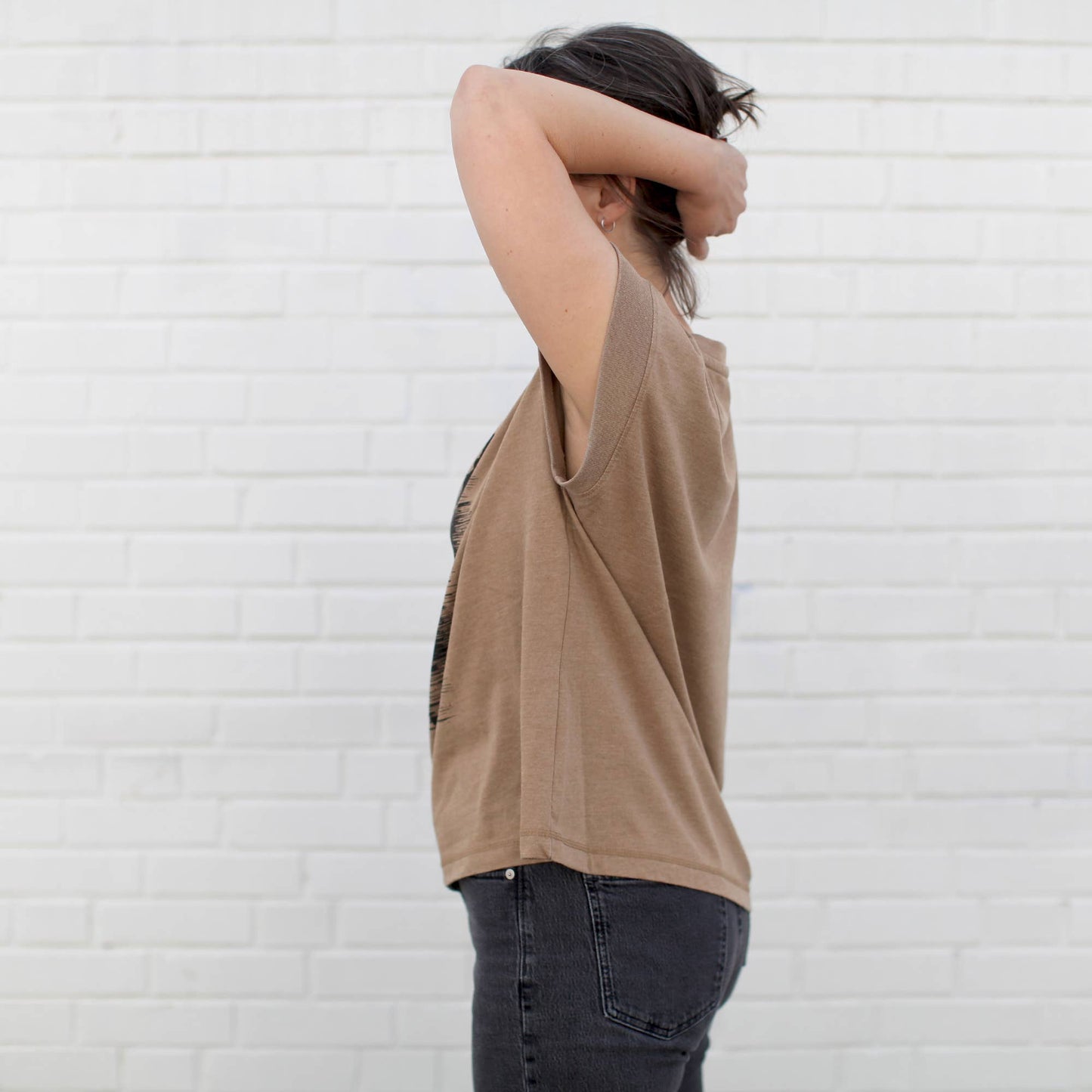 Canyonlands Desert Motif Loose Fit Boxy Tee Yoga Shirt Brown