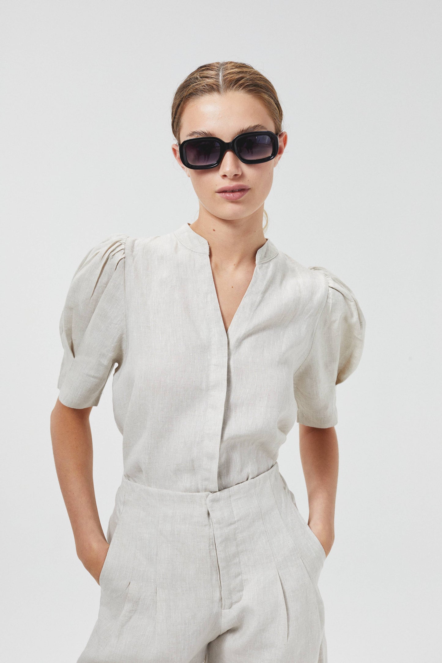 Athina Linen Shirt - Natural