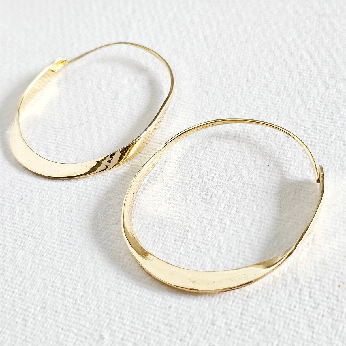 Brass twisted ribbon earrings