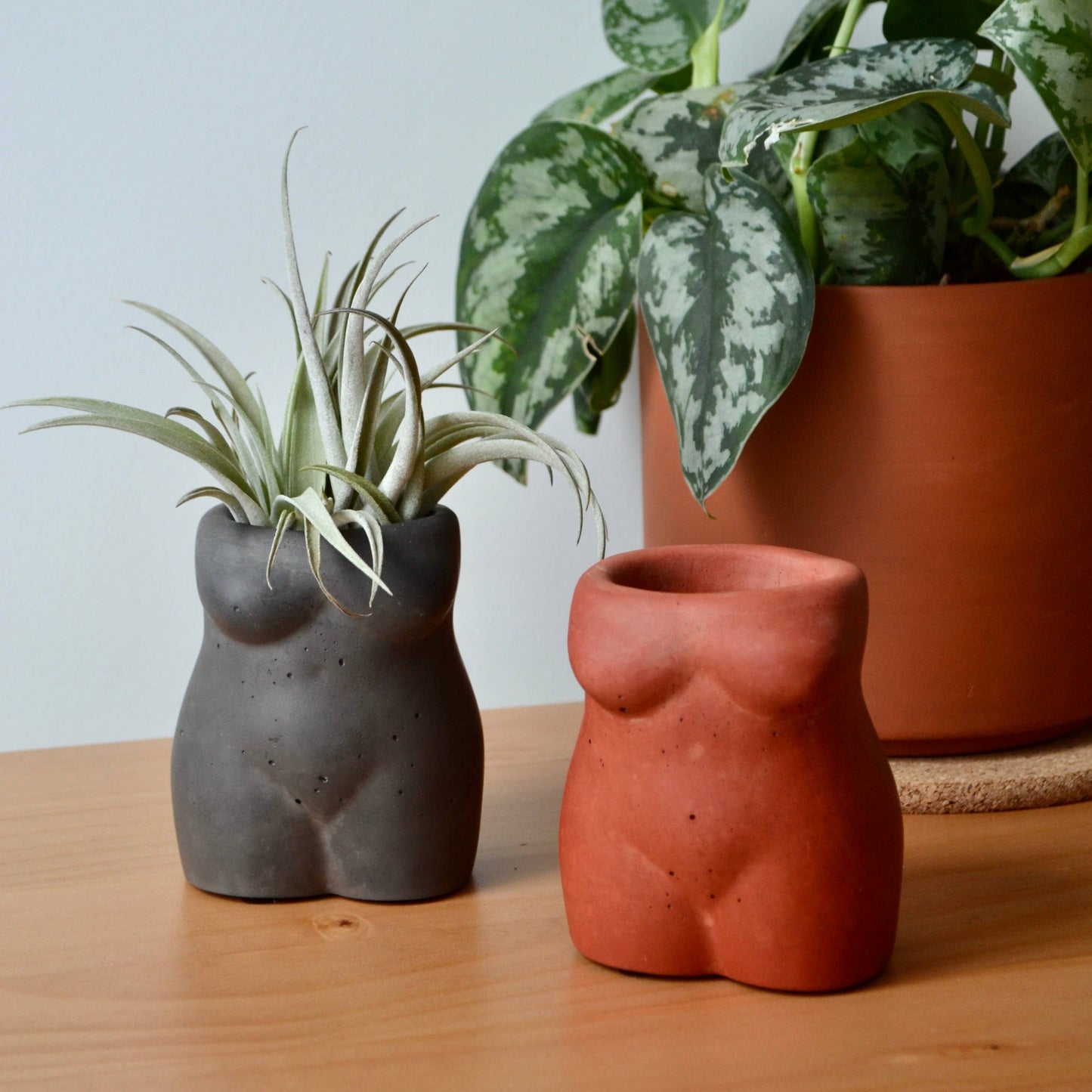 Solid Color Female Body Vase / Planter